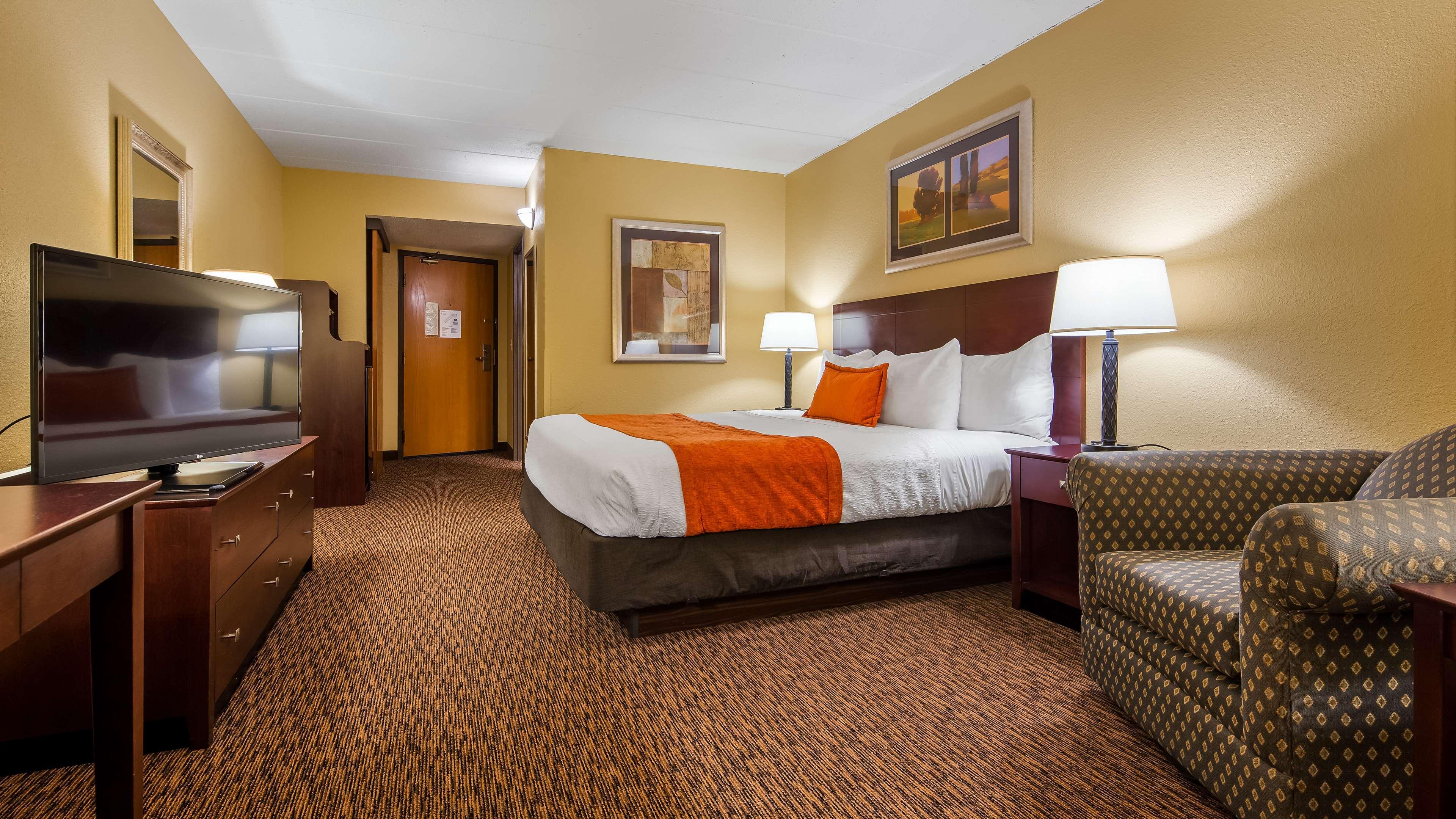 איגן Best Western Plus Dakota Ridge מראה חיצוני תמונה