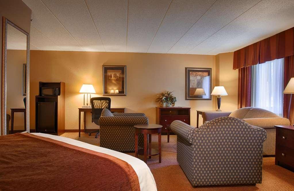איגן Best Western Plus Dakota Ridge חדר תמונה