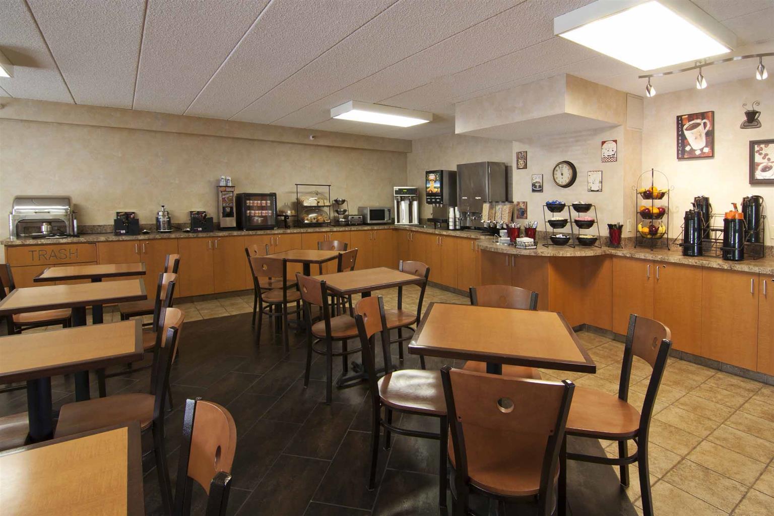 איגן Best Western Plus Dakota Ridge מסעדה תמונה