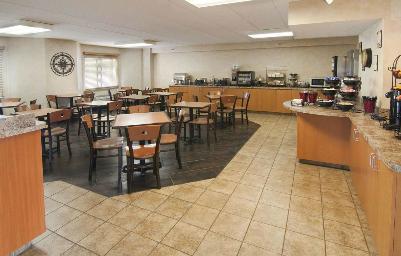 איגן Best Western Plus Dakota Ridge מסעדה תמונה